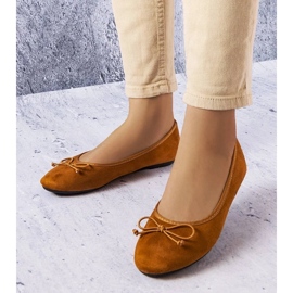 D/GMR Balerini maro cu fundita Chandonnet 1 D/GMR Balerini maro cu fundita Chandonnet 1