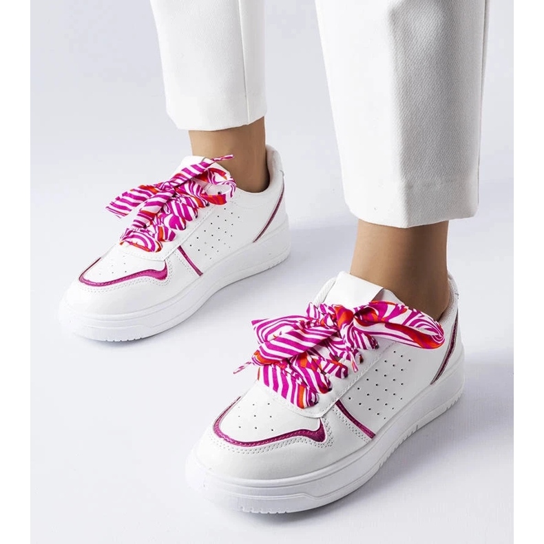 D/GMR Adidași albi legați cu panglică Pryor 1