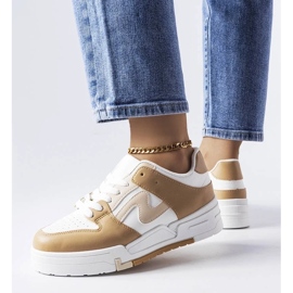 D/GMR Cizme maro cu talpa mai groasa de la Harter 2 D/GMR Cizme maro cu talpa mai groasa de la Harter 2