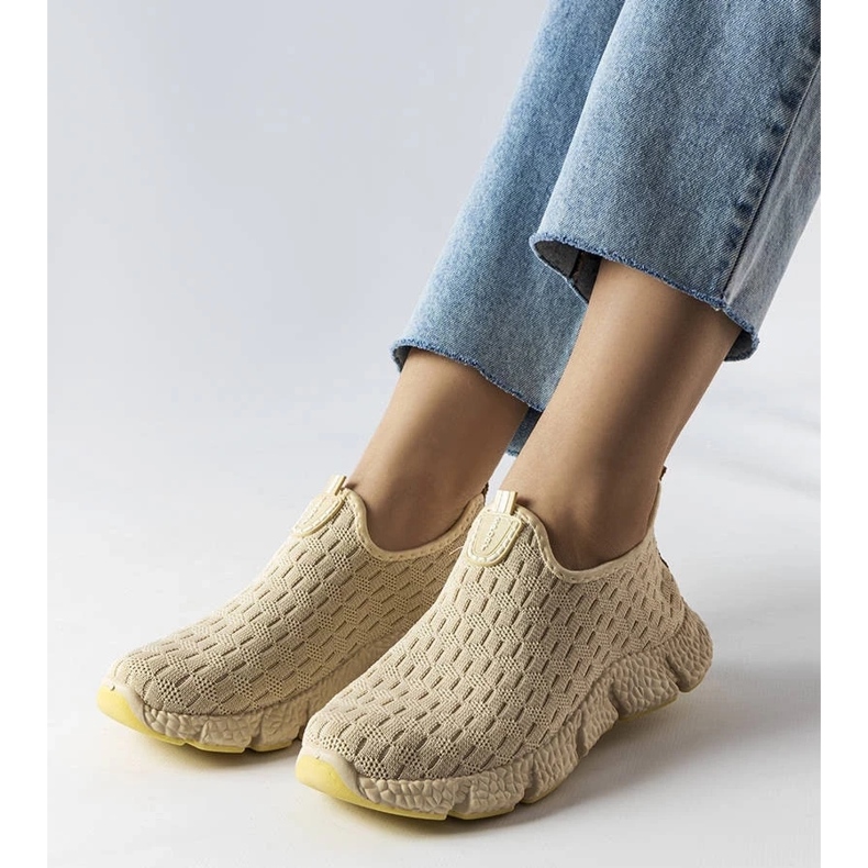 D/GMR Adidași sport bej deschis de la Obenor 2