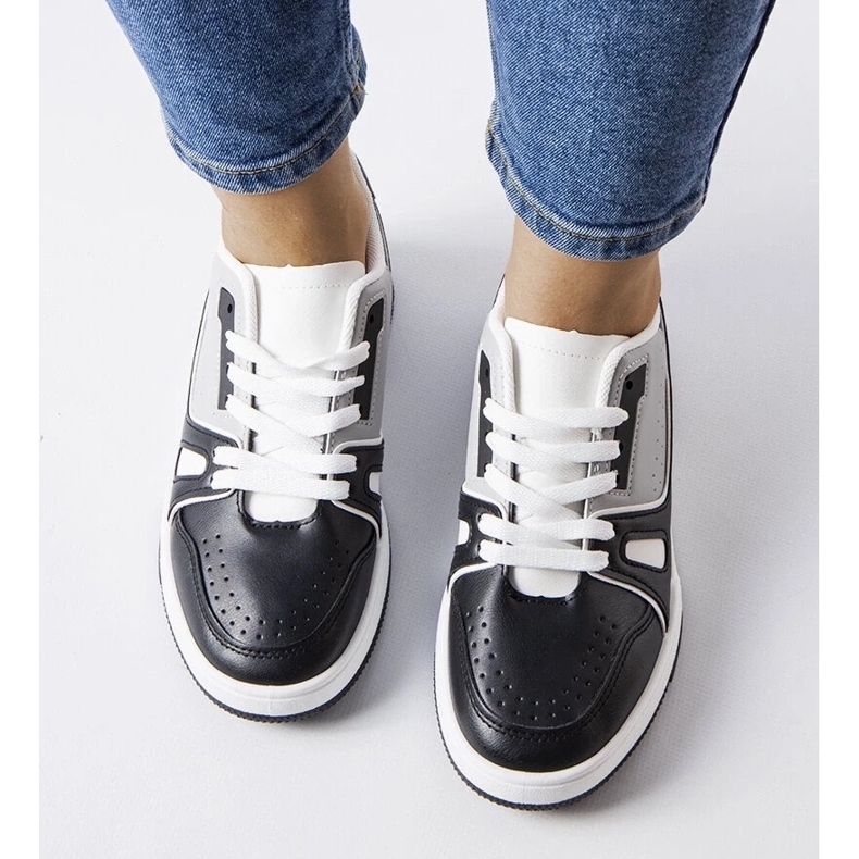 D/GMR Adidasi sport negri Willson negru 2