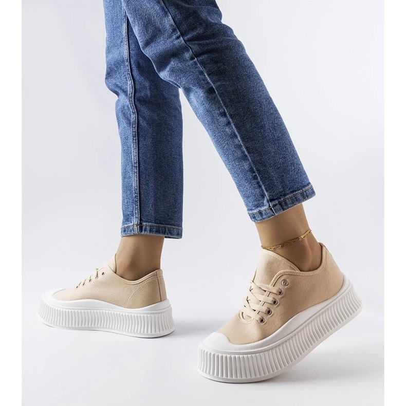 D/GMR Adidași cu platformă bej de la Castanthei 2