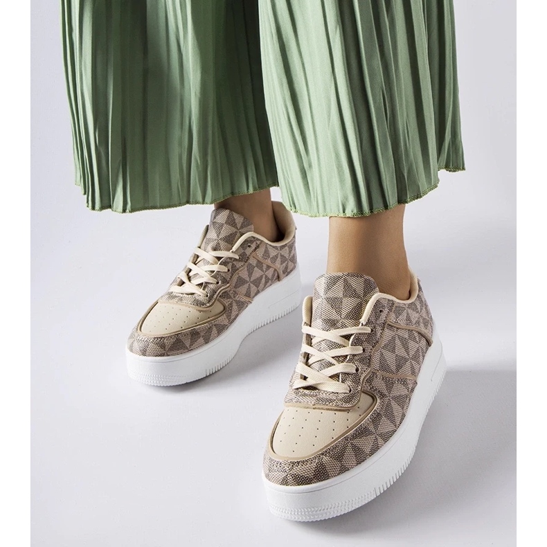 D/GMR Adidași bej decorați cu monograma Sands 1