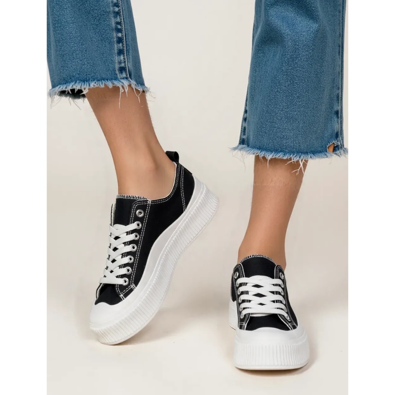 Adidașii pentru femei negri negru 1