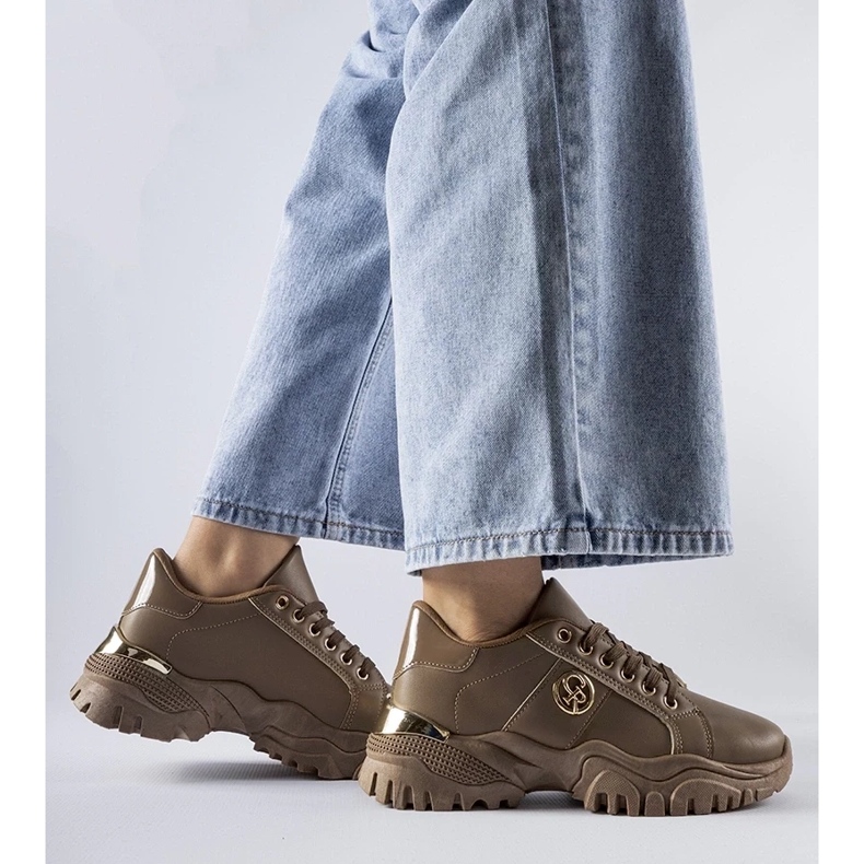 D/GMR Adidași maro cu talpă masivă de la Arpaia 2