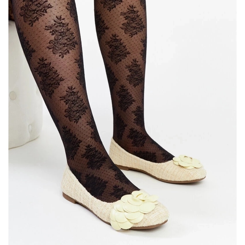 D/GMR Balerini galbeni cu o floare decorativă Mateja 1