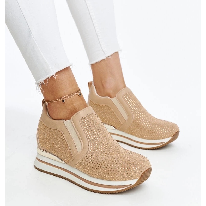 D/GMR Tenisi maro cu pană Cadelaria 2 D/GMR Tenisi maro cu pană Cadelaria 2