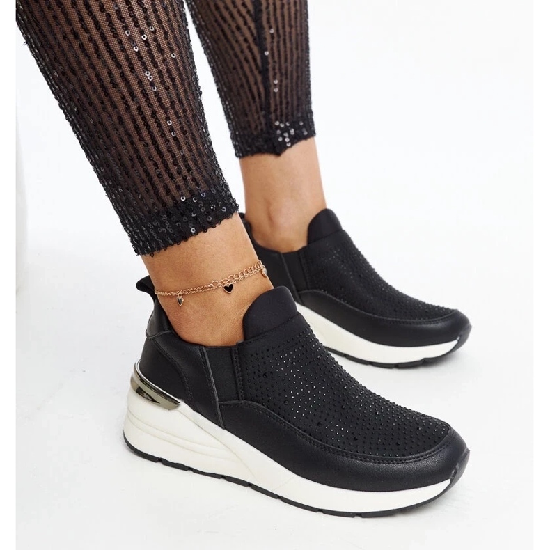 D/GMR Adidași cu pană neagră cu zirconi și elemente aurii Ashleey negru 2