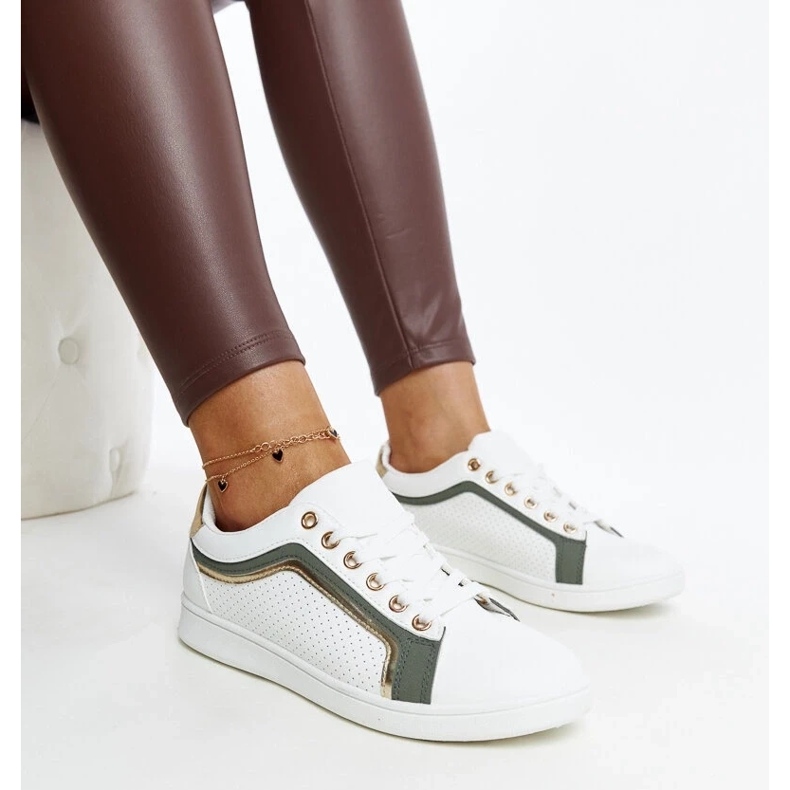 D/GMR Adidași albi și verzi pe platforma Amala 2 D/GMR Adidași albi și verzi pe platforma Amala 2