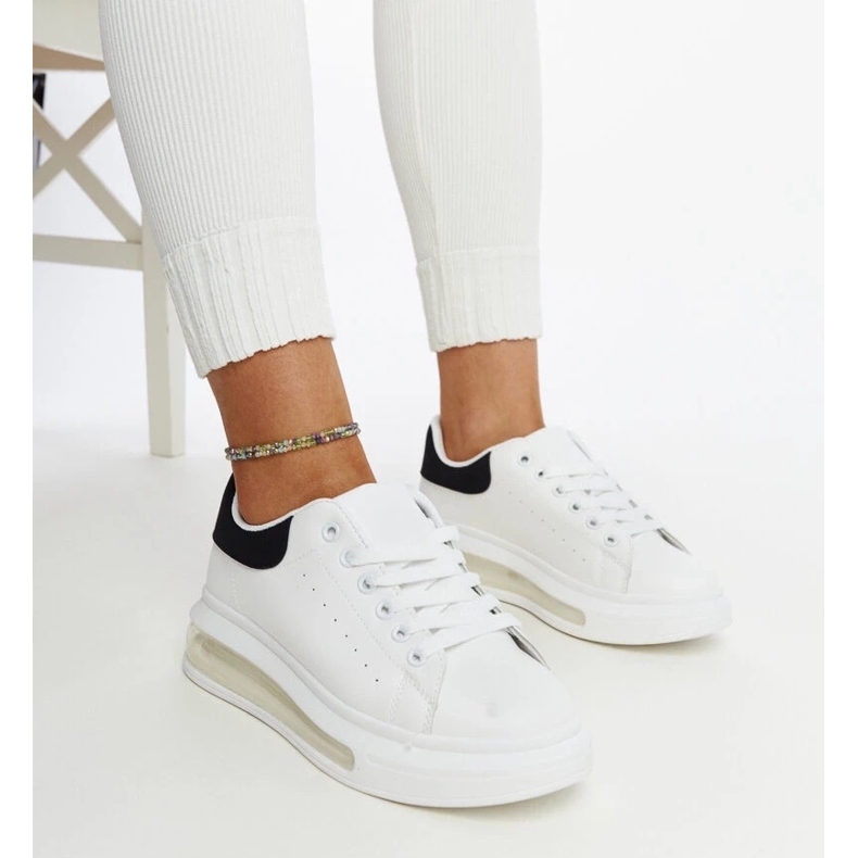 D/GMR Adidasi albi cu talpa inalta Zrina 2