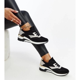 Adidași din piele neagră pe pană Manfrin negru 2