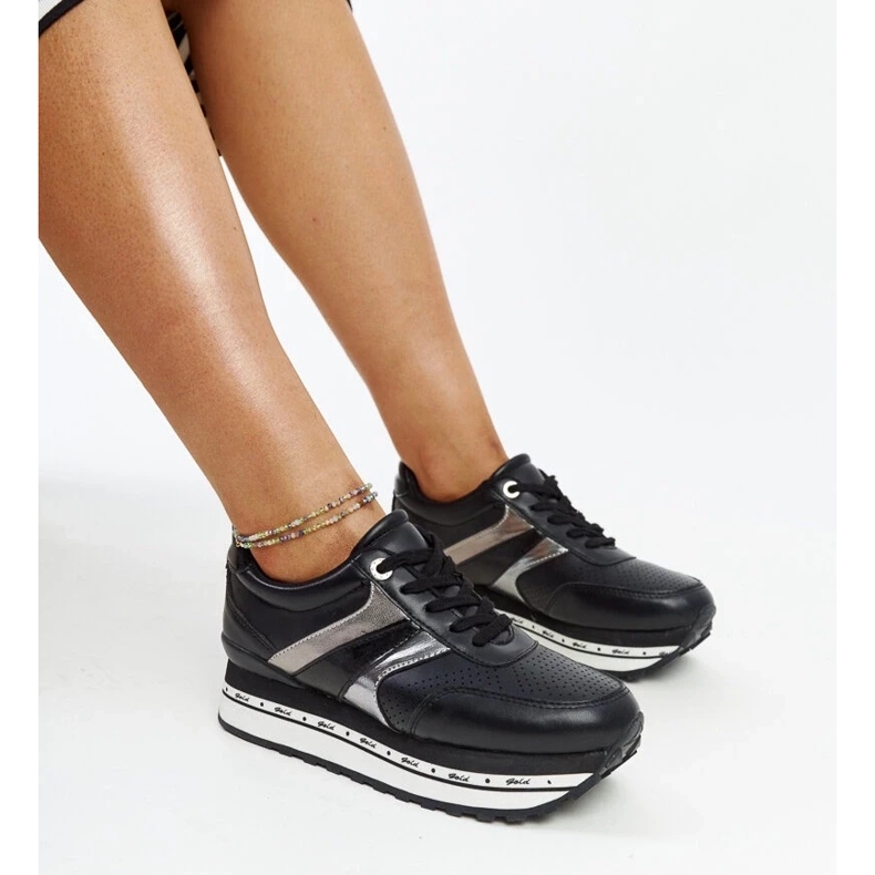 Adidași negri pe talpa înaltă a Mehari negru 1