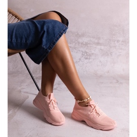 D/CEO Adidași din material roz de la Madi 2 D/CEO Adidași din material roz de la Madi 2