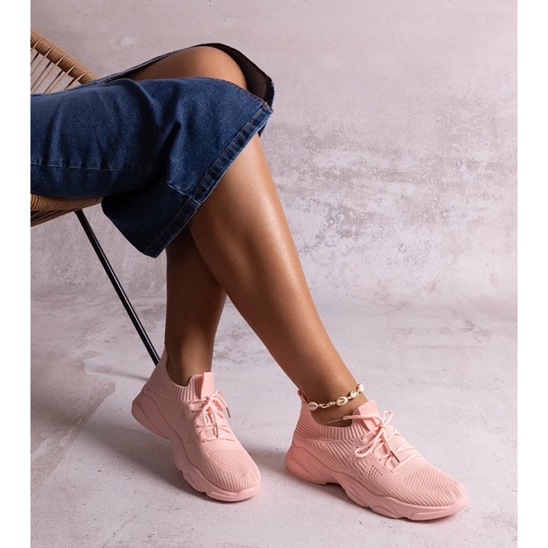D/CEO Adidași din material roz de la Madi 2 D/CEO Adidași din material roz de la Madi 2
