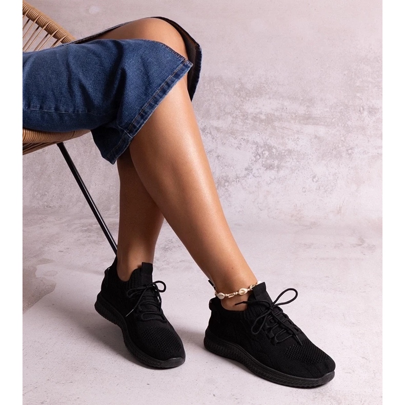 D/CEO Adidași sport Khitam negri negru 2