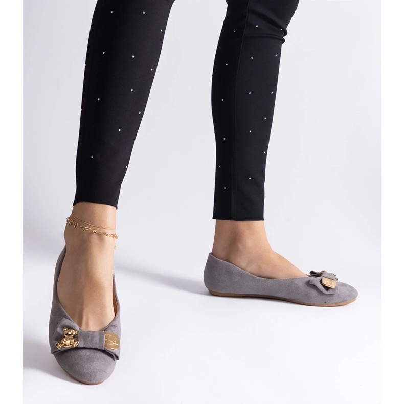 D/CEO Balerini gri decorati cu fundita si brosa Esdras 2