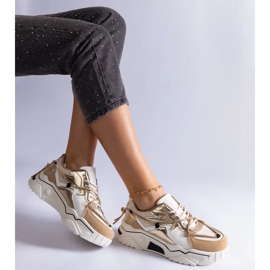 D/CEO Adidași bej decorați cu șnur Valdez din zircon 1