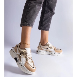 D/CEO Adidași bej decorați cu șnur Valdez din zircon 2 D/CEO Adidași bej decorați cu șnur Valdez din zircon 2