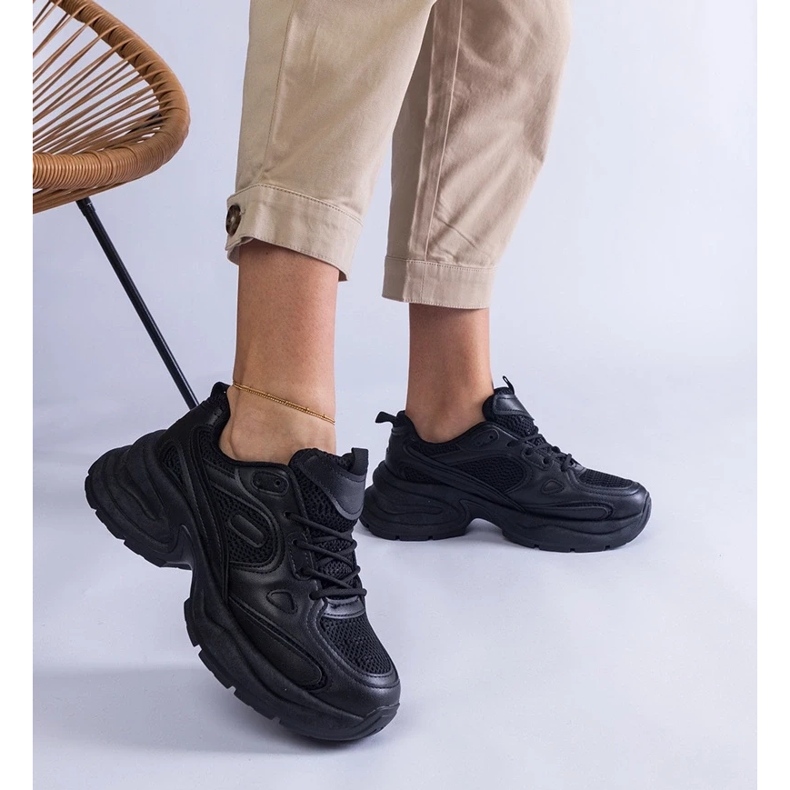 D/CEO Adidași negri pe masivul unic ADOMA negru 2