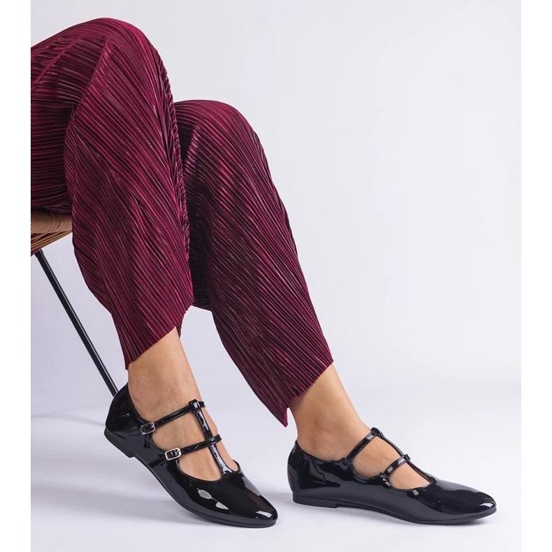 D/CEO Balerinele cu lăcuite negre cu cataramă Marinos negru 2