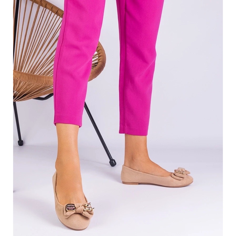 D/CEO Balerine clasice bej cu un arc de masol 2