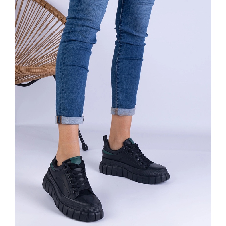 Adidașii pentru femei negre pe o platformă înaltă negru 1