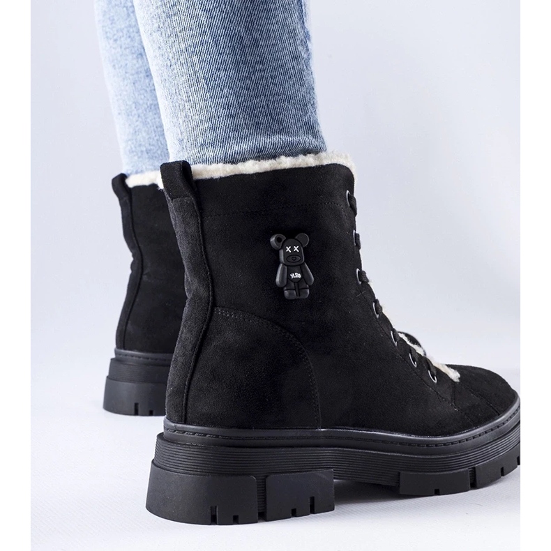 D/CEO Botine izolate negre din piele de căprioară ecologică Pompei negru 2 D/CEO Botine izolate negre din piele de căprioară ecologică Pompei negru 2