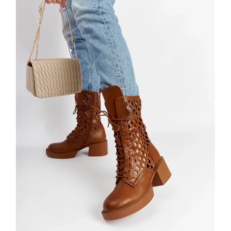 D/CEO Cizme maro ajurate cu toc de la Visalia 2