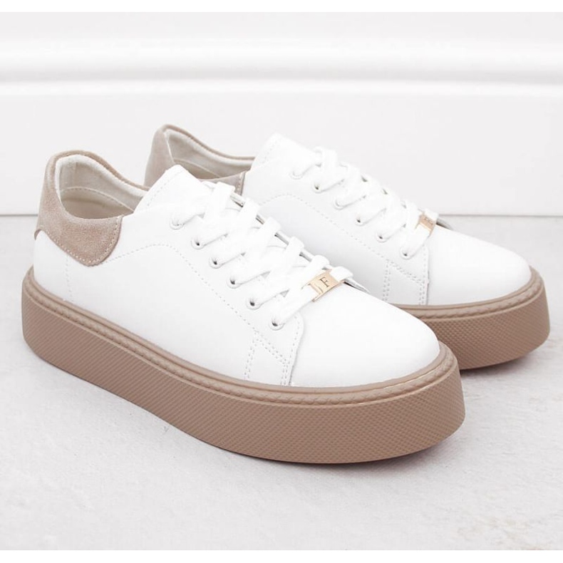 Pantofi sport pe platforma albă Filippo Paw546A 1