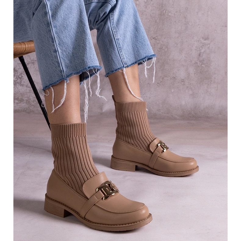 D/CEO Botine bej închis cu partea superioară din material de la Krisa 1