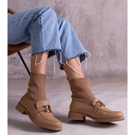 D/CEO Botine bej închis cu partea superioară din material de la Krisa 2