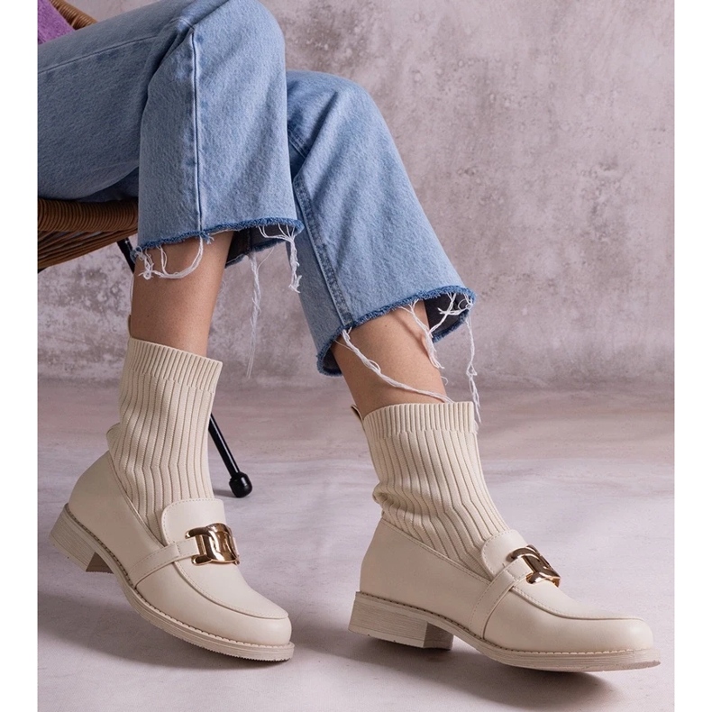 D/CEO Botine bej cu partea superioară din material de la Krisa 2 D/CEO Botine bej cu partea superioară din material de la Krisa 2