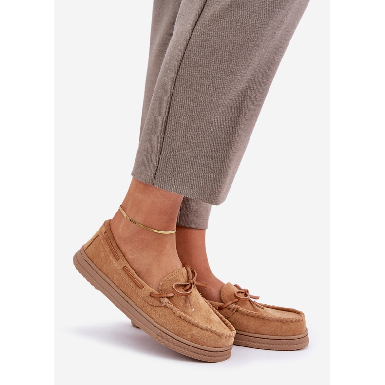 Plăcile pentru femei pe o cămilă cu talpă plană maro 1 Plăcile pentru femei pe o cămilă cu talpă plană maro 1