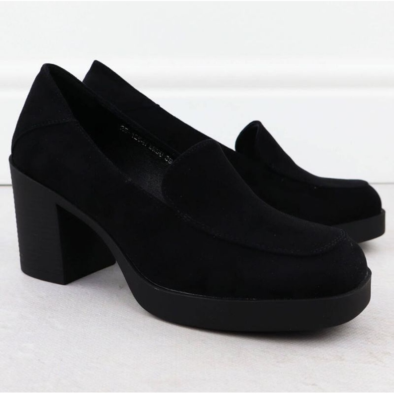 POTOCKI Pantofii de evidențiere în SZ12547 WOL288A negru 2