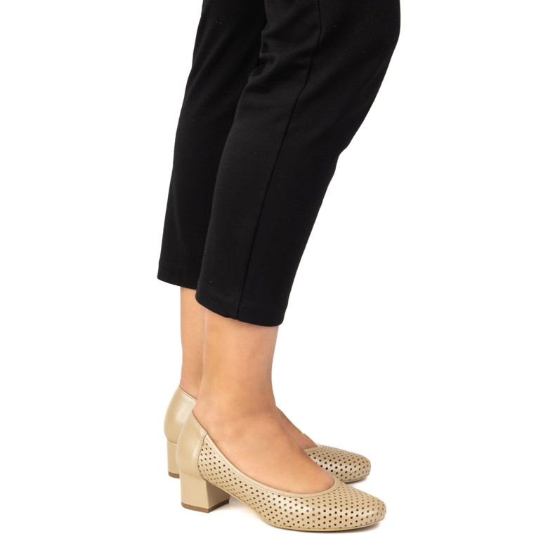 Exquisite Pompe de piele deschise pe un călcâi stabil 1622ex bej 1