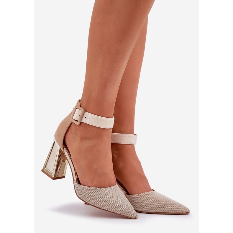 Sandale pe postare cu degetele de la picioare ascuțite bej 1