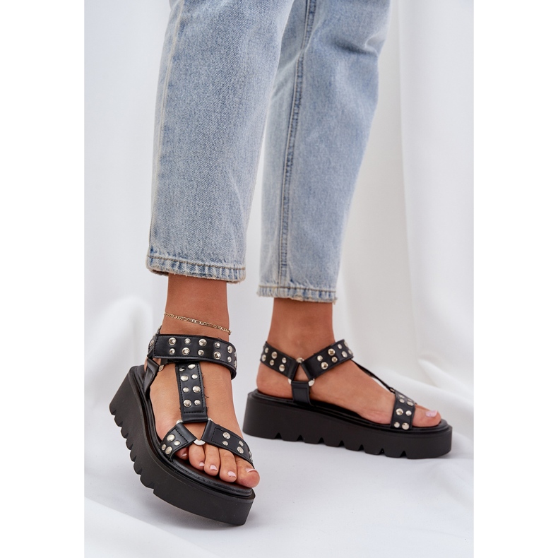 Sandale decorate pe platforma neagră negru 2