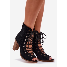 Sandale pe post cu dantela superioară și neagră negru 1 Sandale pe post cu dantela superioară și neagră negru 1