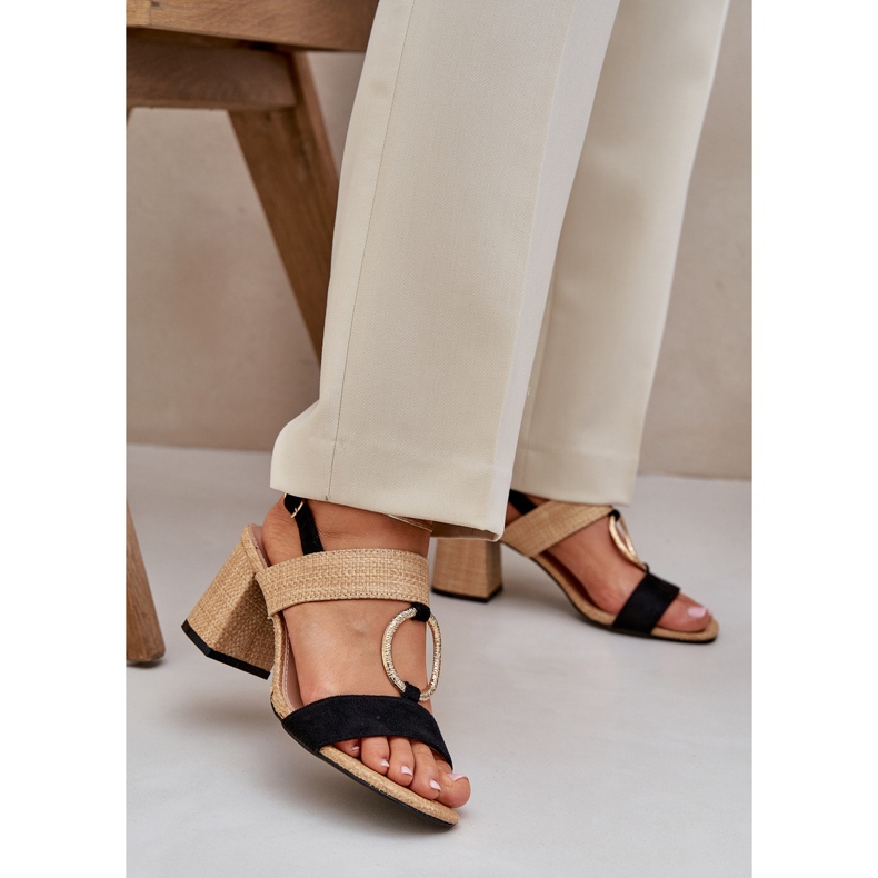 Sandale negre și bej pe bar negru 2