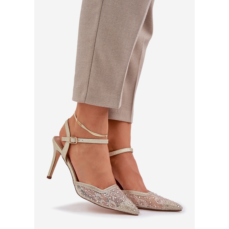 Tocuri decorate cu un călcâi de aur deschis 1