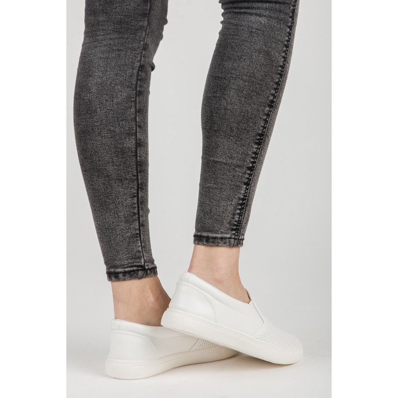 Slipons ajurati alb 1