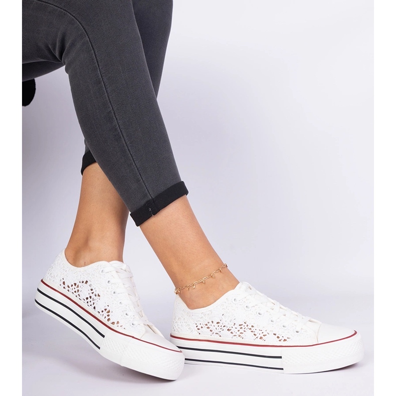 Adidatori albi pentru femei deschise 1