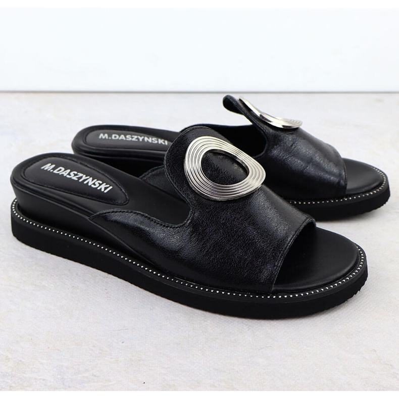 Flip -flops pentru femei pe panouri joase M. Daszyński negru 2