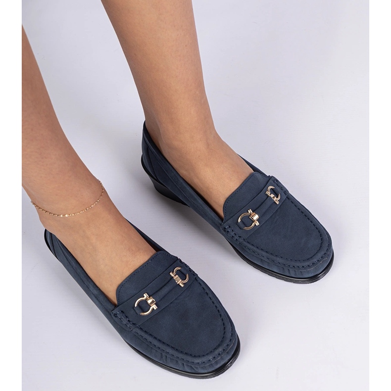 Mandele de pană pentru femei din Marina cu un finisaj mat albastru 1