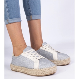Espadrilles pentru femei din argint decorate cu sclipici 2