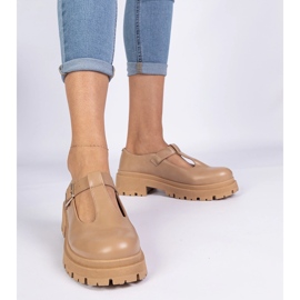 Pantofi maro pe platforma eco -lider 1