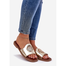 Flip -flop -uri din piele eco cu decorare aurii cu decorare auriu de aur 1 Flip -flop -uri din piele eco cu decorare aurii cu decorare auriu de aur 1