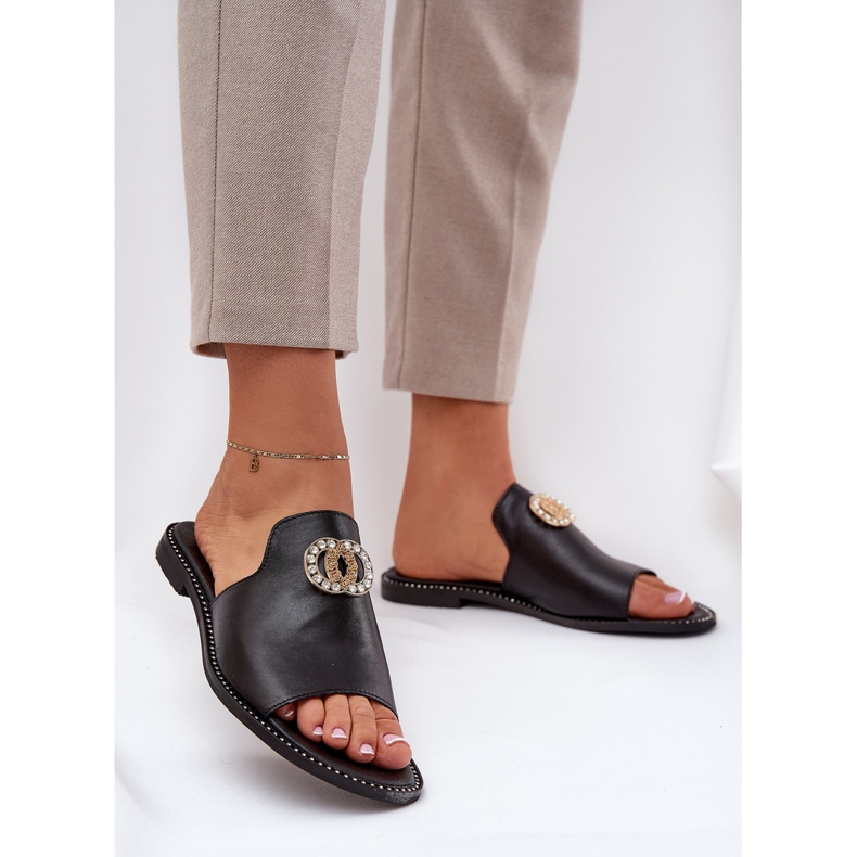 Flip -flops pentru femei elegante din piele cu decorare Zazoo 3008 Negru 2