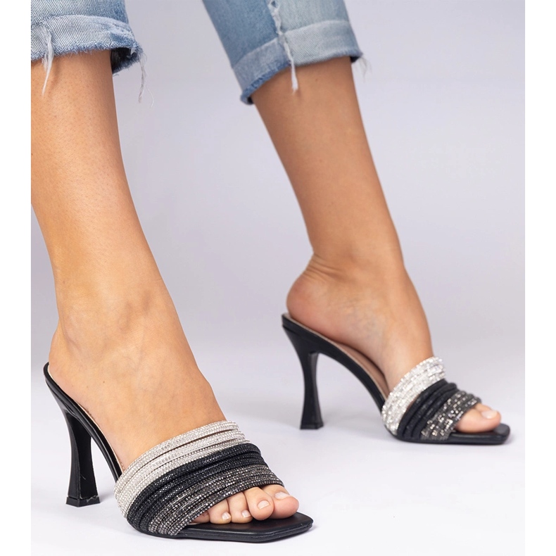 Tocuri elegante negre decorate cu zirconi negru 2