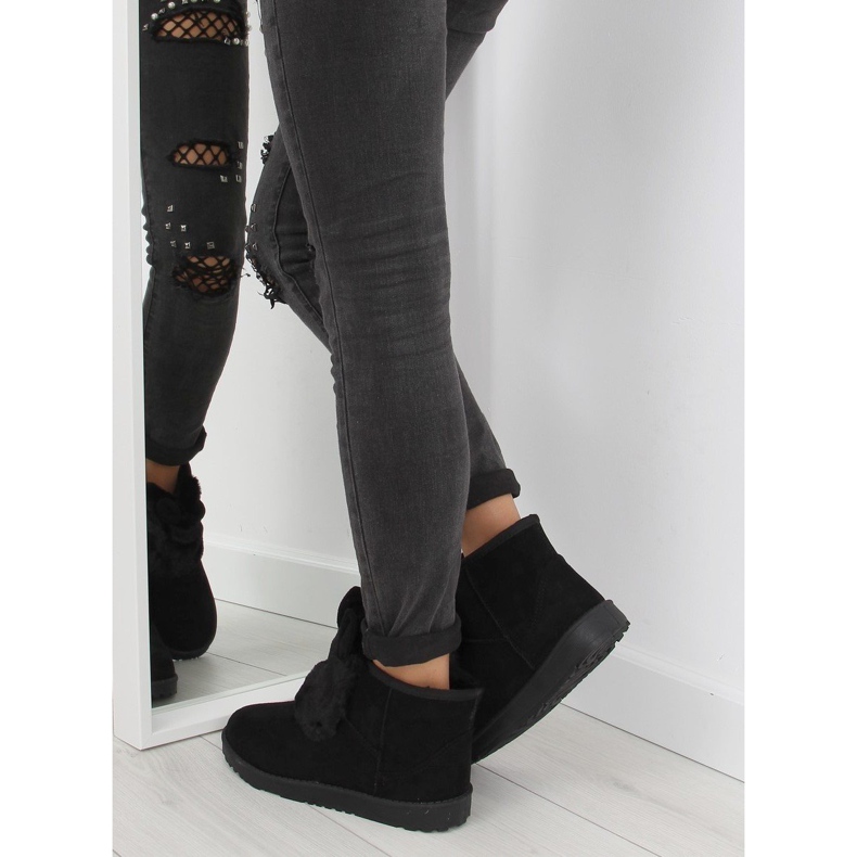 Emusy negru cu urechi B198 negru 2 Emusy negru cu urechi B198 negru 2